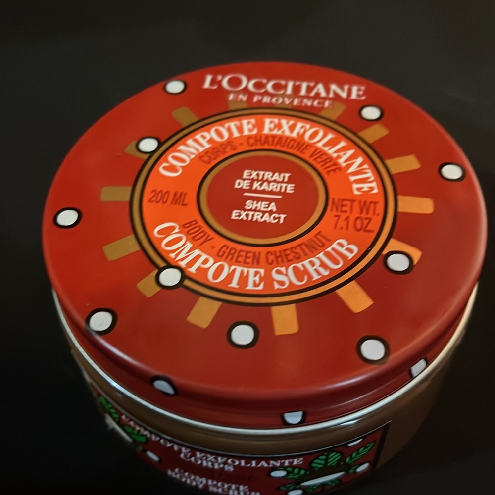 Loccitane Body Scrub - Picture 2 of 5